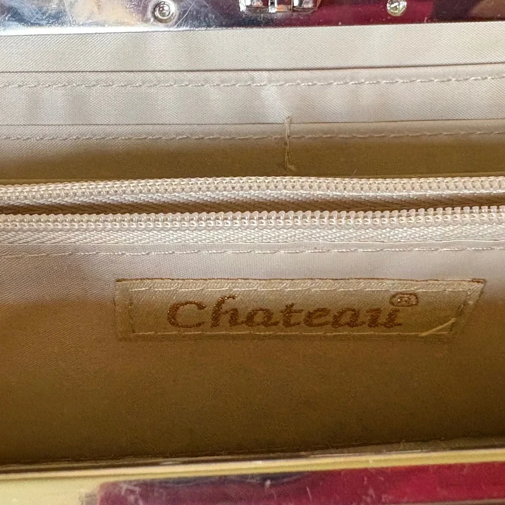 Chateau Tan Crocodile Embossed Faux Leather Kiss Lock Frame Clutch Wallet